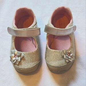 Toddler Girl Stride Rite Surprize Silver Velcro Mary Jane Shoes size 7